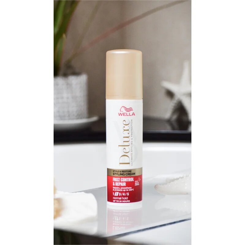 Wella Deluxe Style & Restore стилизиращ крем за изглаждане и възстановяване на увредена коса 100 мл.