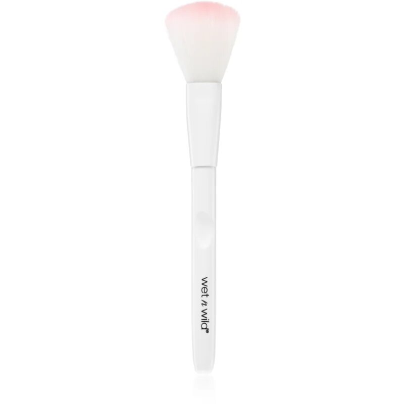 Wet N Wild Essential Blush Brush четка за руж 1 бр.