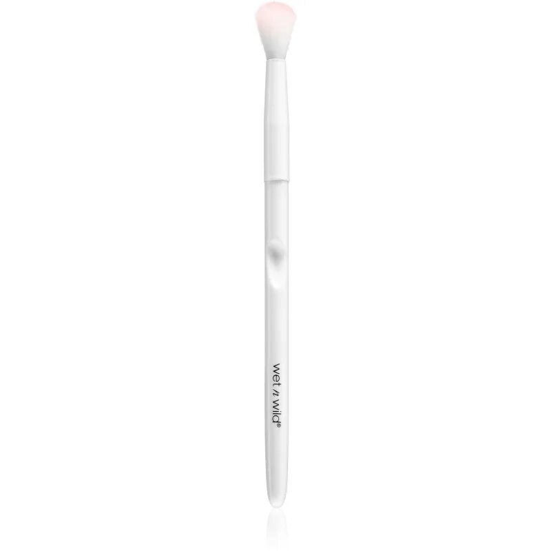 Wet N Wild Essential Crease Brush кръгла четка за сенки за очи 1 бр.