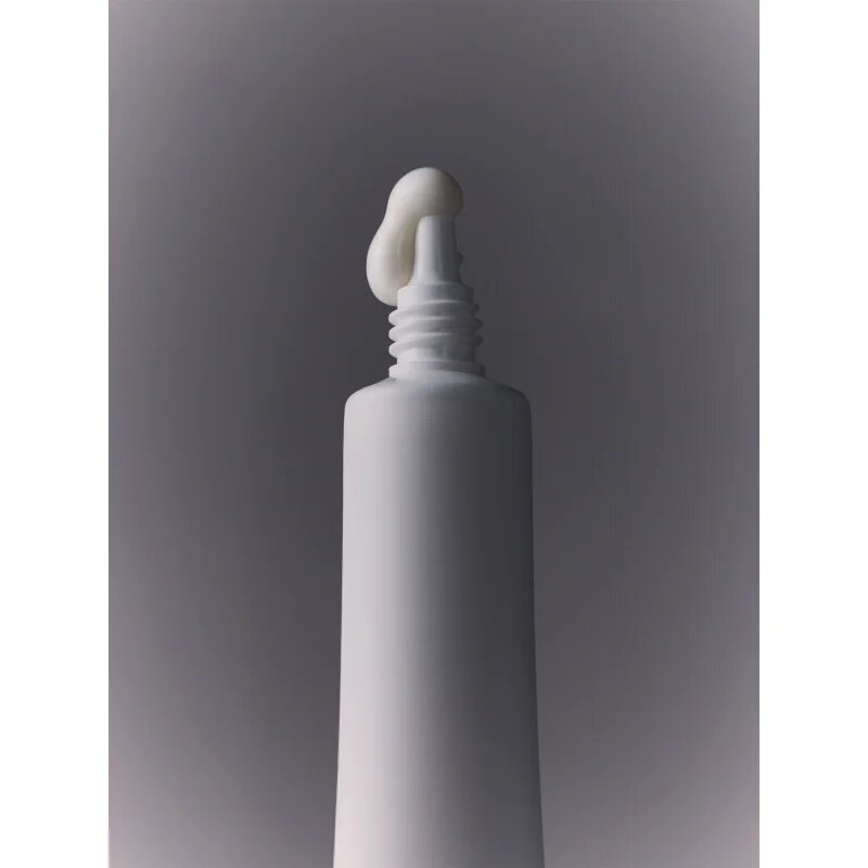 WHAMISA Organic Flowers Eye Essence озаряващ серум за околоочната зона с анти-бръчков ефект 30 мл.