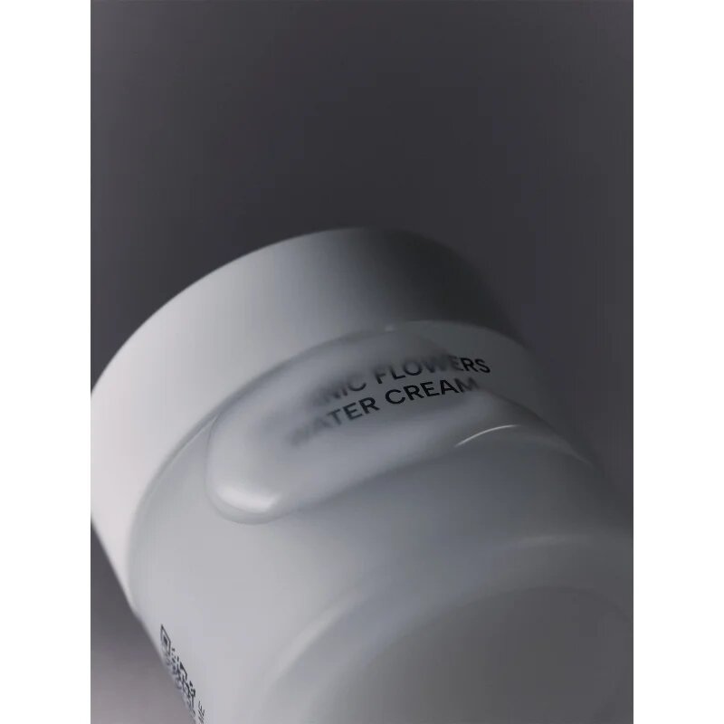 WHAMISA Organic Flowers Water Cream лек хидратиращ крем за дехидратирана кожа 50 мл.