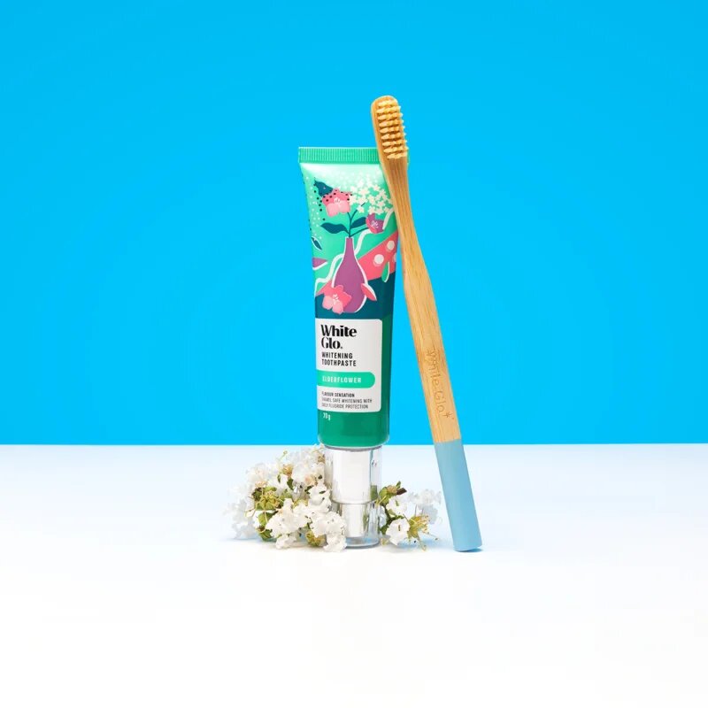 White Glo Whitening Toothpaste Eldeflower паста за зъби 70 гр.