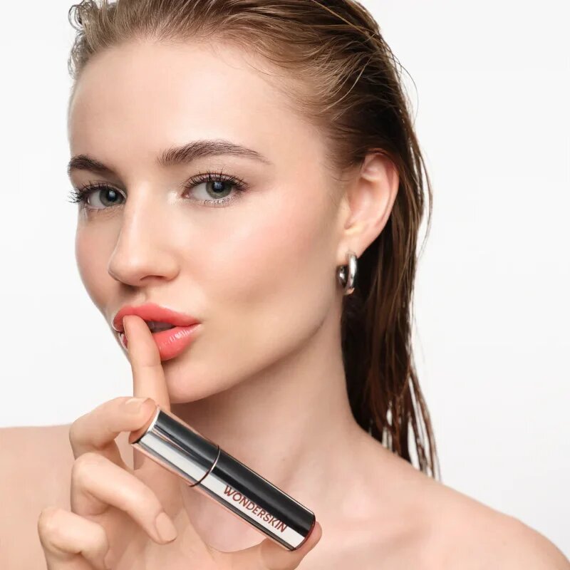WONDERSKIN Lip Rehab Serum Oil масло от нар цвят 3.57 мл.