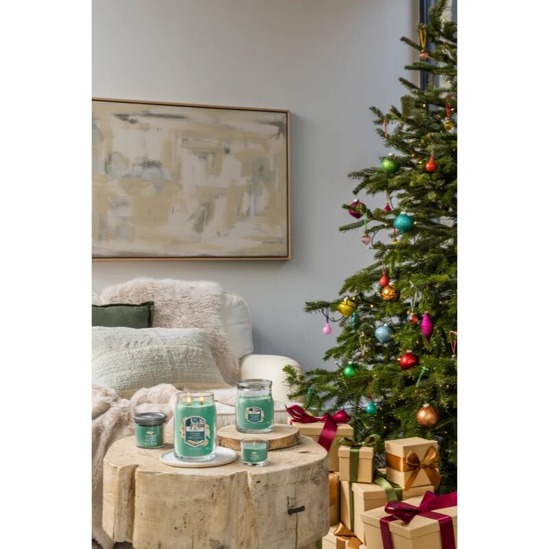 Yankee Candle Holiday Winterfest вотивна свещ 37 гр.