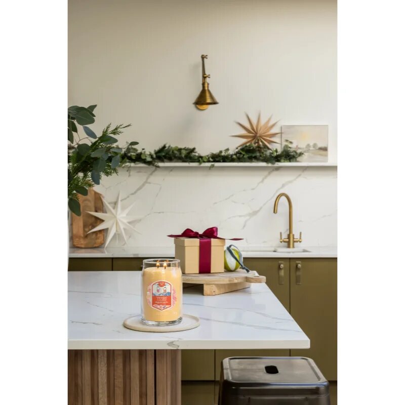 Yankee Candle Slopeside Spritz ароматна свещ Signature 567 гр.